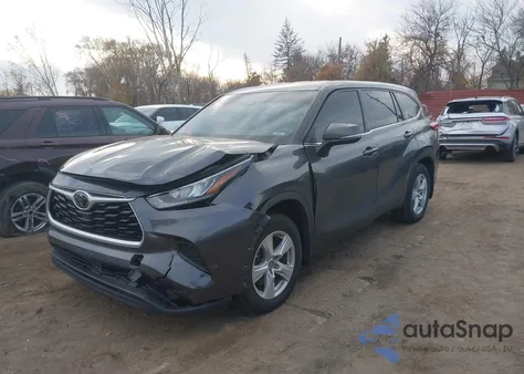 2020 Toyota Highlander L z USA, uszkodzony, nr VIN 5TDCZRBH8LS023439